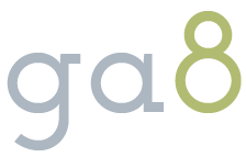 Das Logo für die Gallusanlage 8 zeigt den Projektnamen ga8 mit kleinen grauen Buchstaben und der Zahl in grün.
